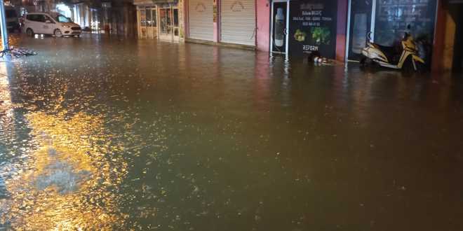 SAMSUN’UN O İLÇESİNDE SAĞANAK YAĞIŞ ETKİLİ OLDU